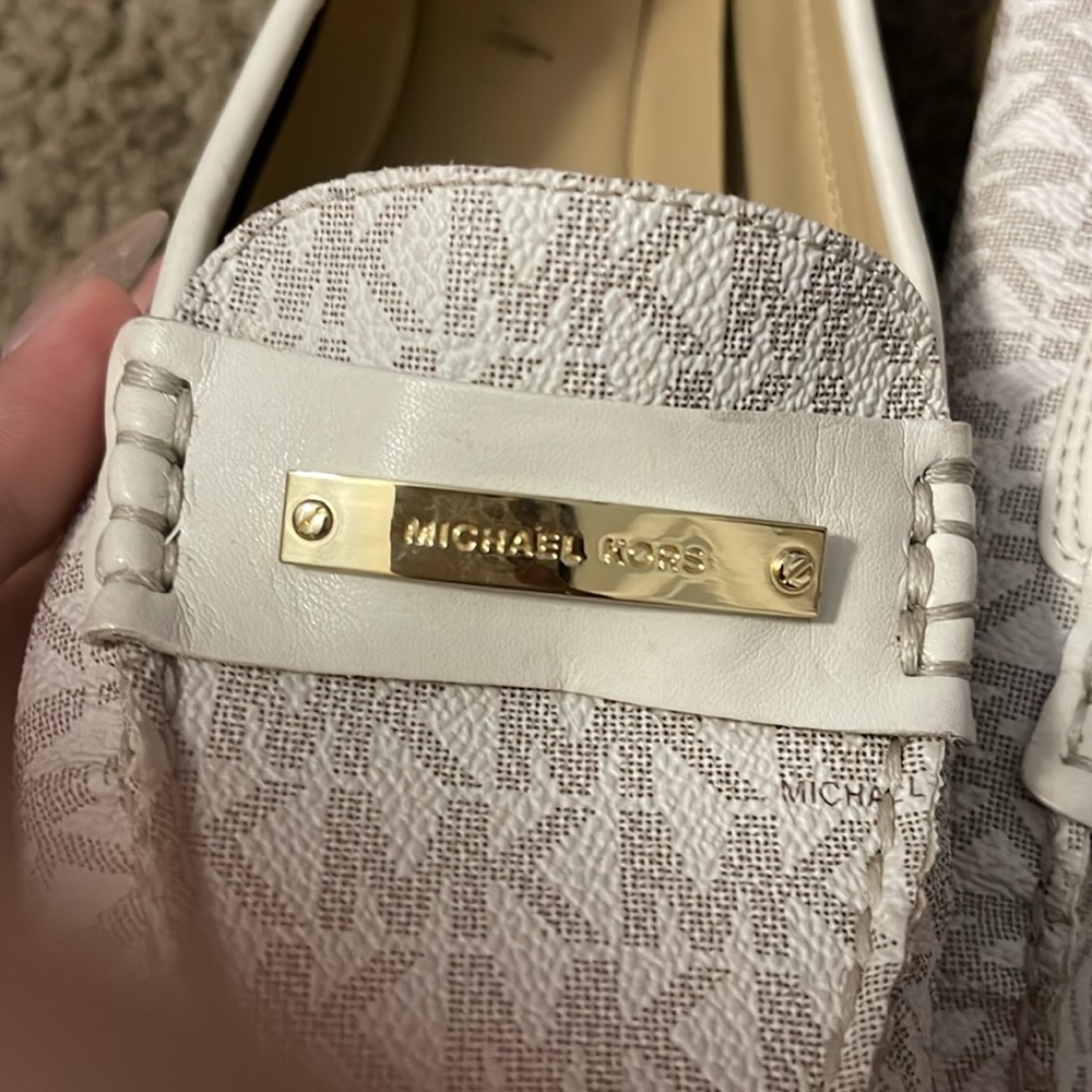 🤍Michael Kors 🤍 - Picture 9 of 9